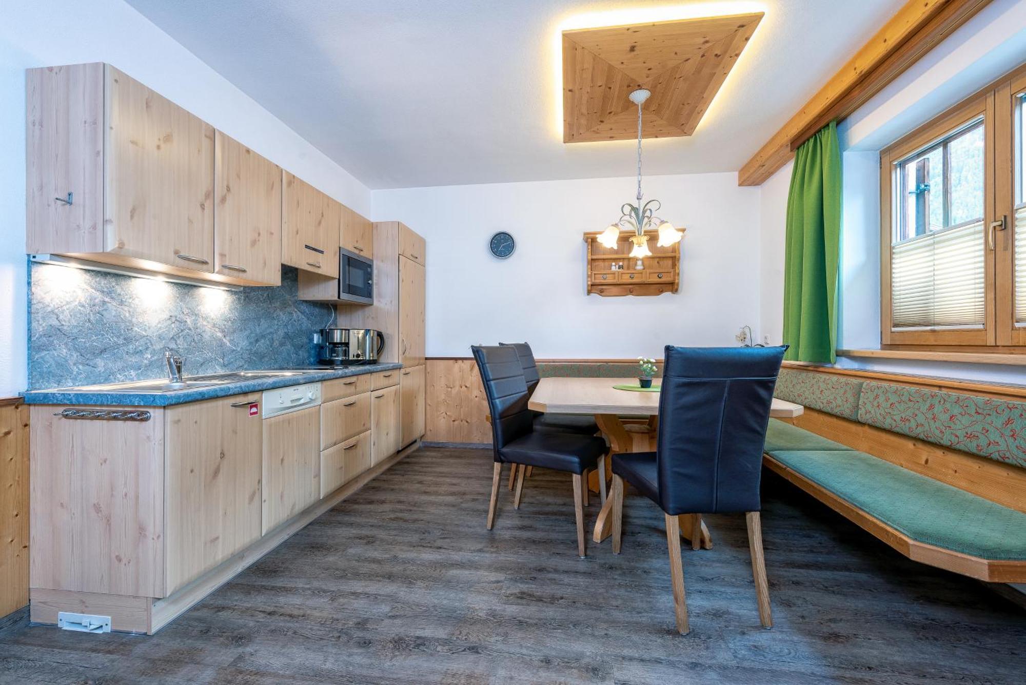 Aparthotel Alpenresort Thanner 4*